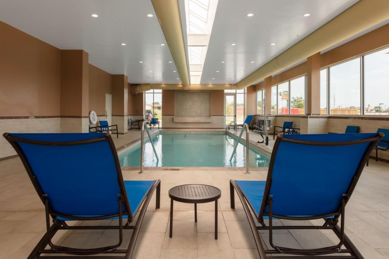 Springhill Suites Kansas City Airport מראה חיצוני תמונה