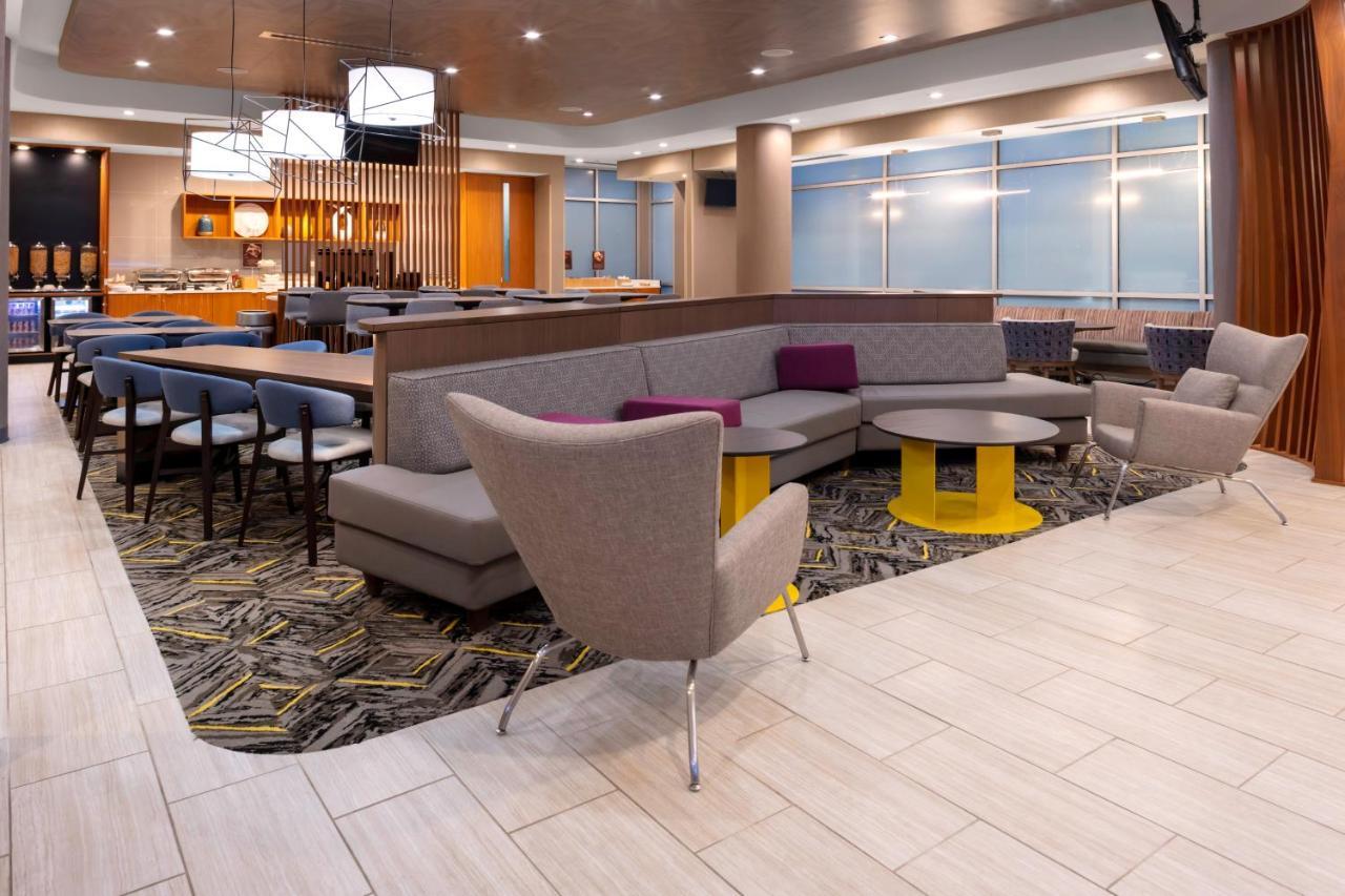 Springhill Suites Kansas City Airport מראה חיצוני תמונה