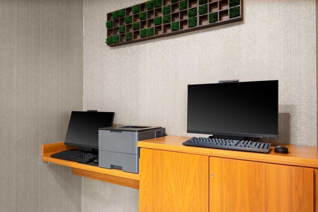 Springhill Suites Kansas City Airport מראה חיצוני תמונה