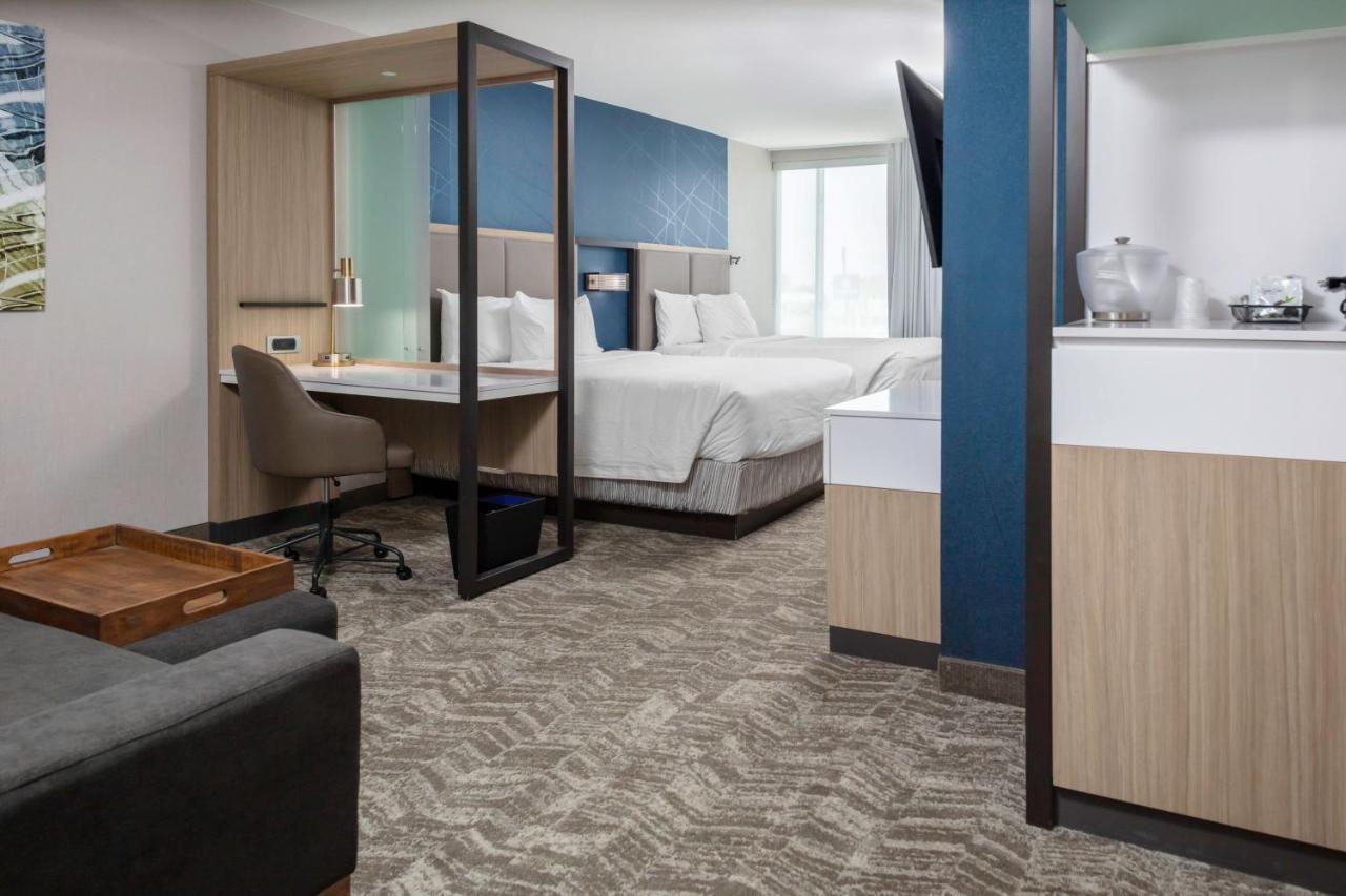 Springhill Suites Kansas City Airport מראה חיצוני תמונה
